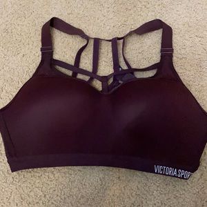 Victoria’s Secret sport bra